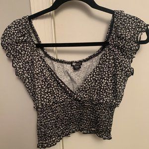 Billabong Floral Sleeve Crop Top